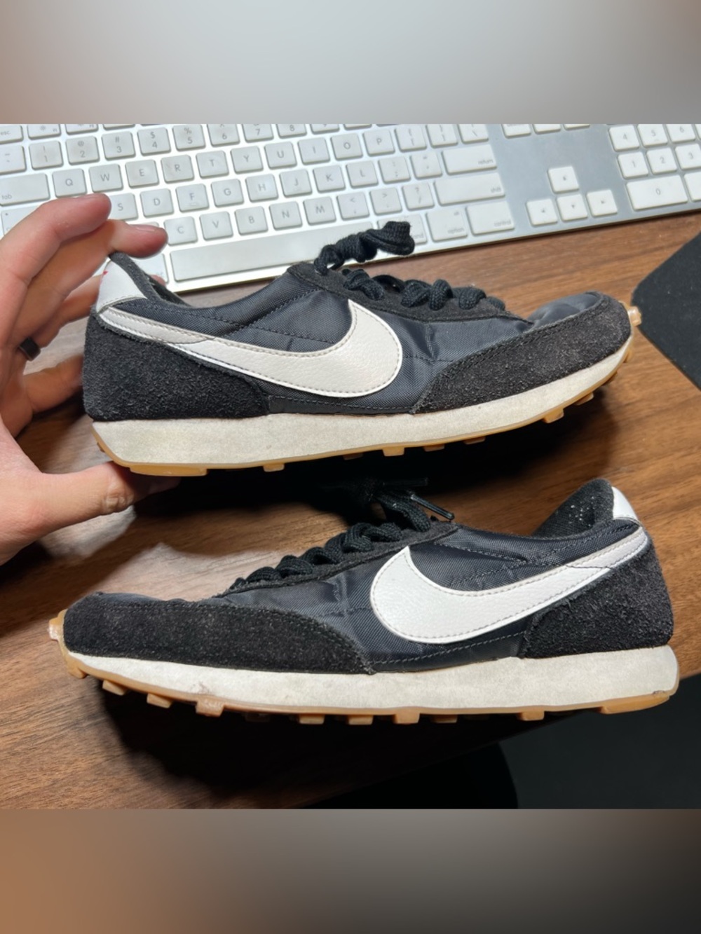 Size 6.5 - Nike Daybreak Black Womens